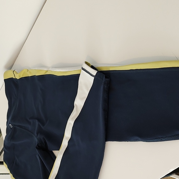 GAP leggings (2 for $15) - Picture 8 of 8